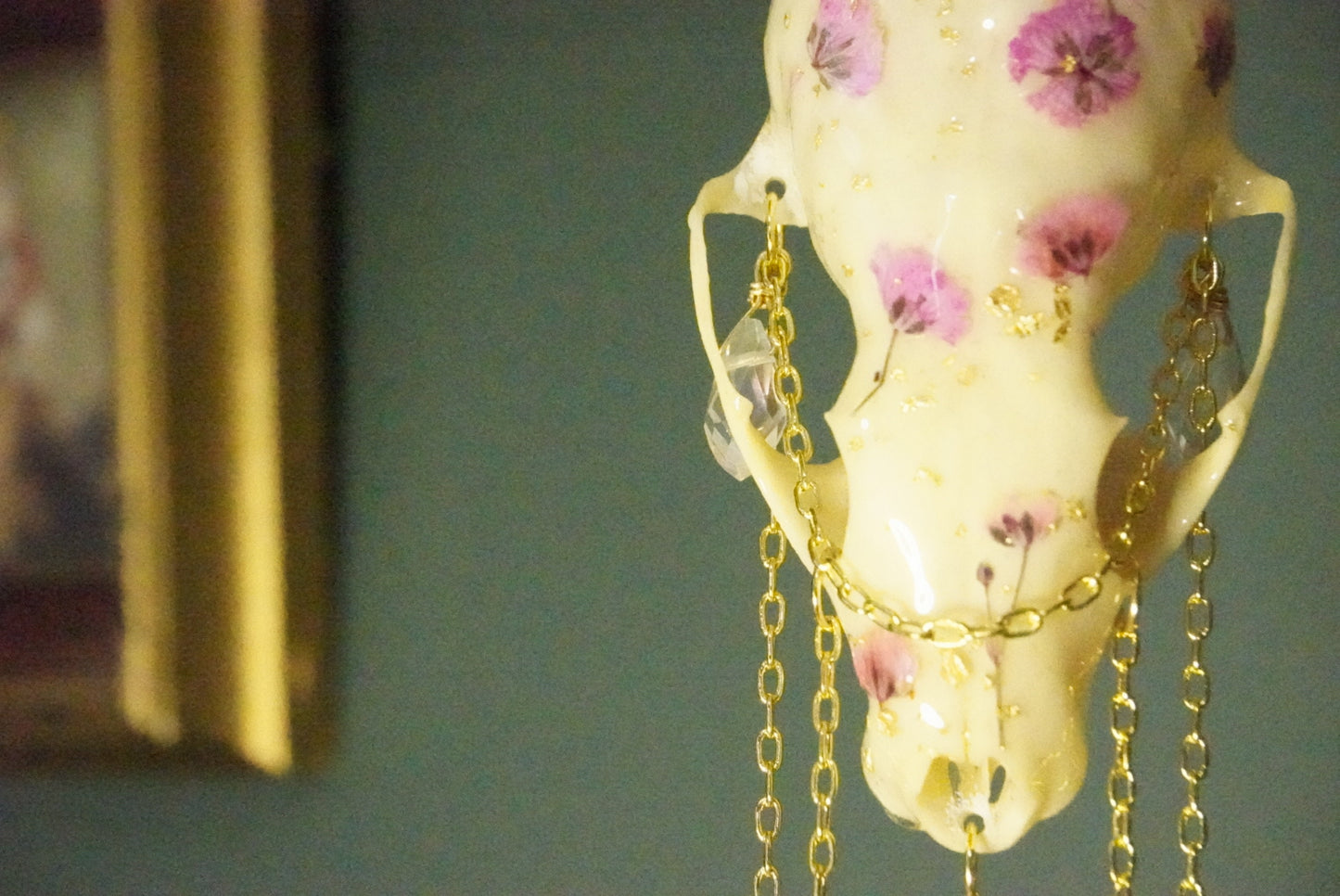 Marten skull sun catcher